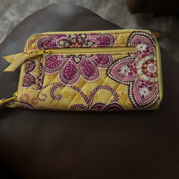 Bundle of Vera Bradley Wallets - Picture 5 of 7